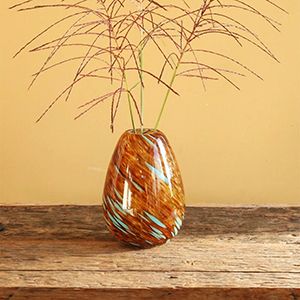 Vase aus Bleikristall in Bernsteinfarben