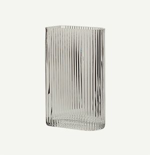 Amorphe Vase aus Riffleglas klar