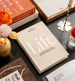 Elegantes in Stoff gebundenes Fotoalbum