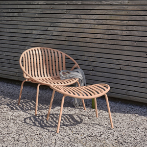 Outdoor Sessel mit Hocker