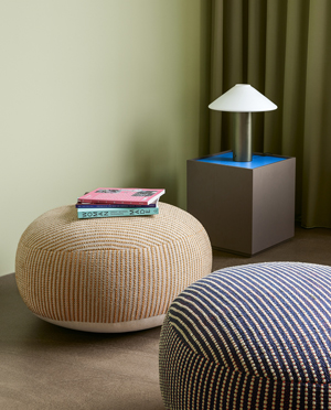 Pouf aus Wollmischgewebe